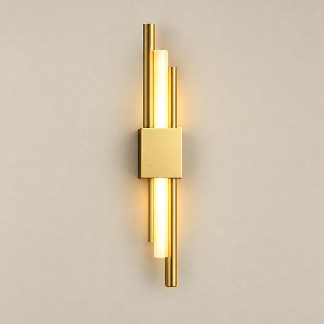 Be Lighting 7019/1 GAB gold wall light